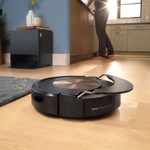 Robot odkurzająco-mopujący iRobot Roomba Combo j9+ Robot odkurzająco-mopujący iRobot Roomba Combo j9+