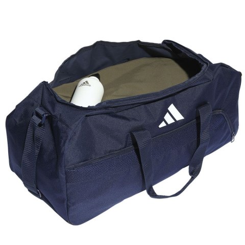 Torba na ramię Adidas TIRO DUFFLE M GRANATOWA (IB8657) Torba na ramię Adidas TIRO DUFFLE M GRANATOWA (IB8657)