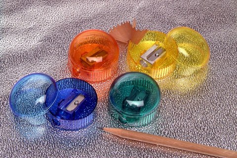 Temperówka mix metalowo-plastikowy Temperówka mix metalowo-plastikowy