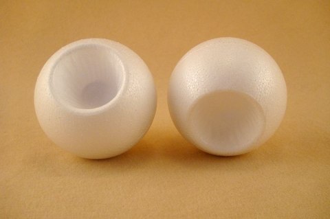 Ozdoba styropianowa elementy styropianowe kula dwuwklesła (80mm) Ozdoba styropianowa elementy styropianowe kula dwuwklesła (80mm)